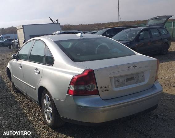 Dezmembram Volvo S40,1.6 hdi,an fabr 2008 - 2