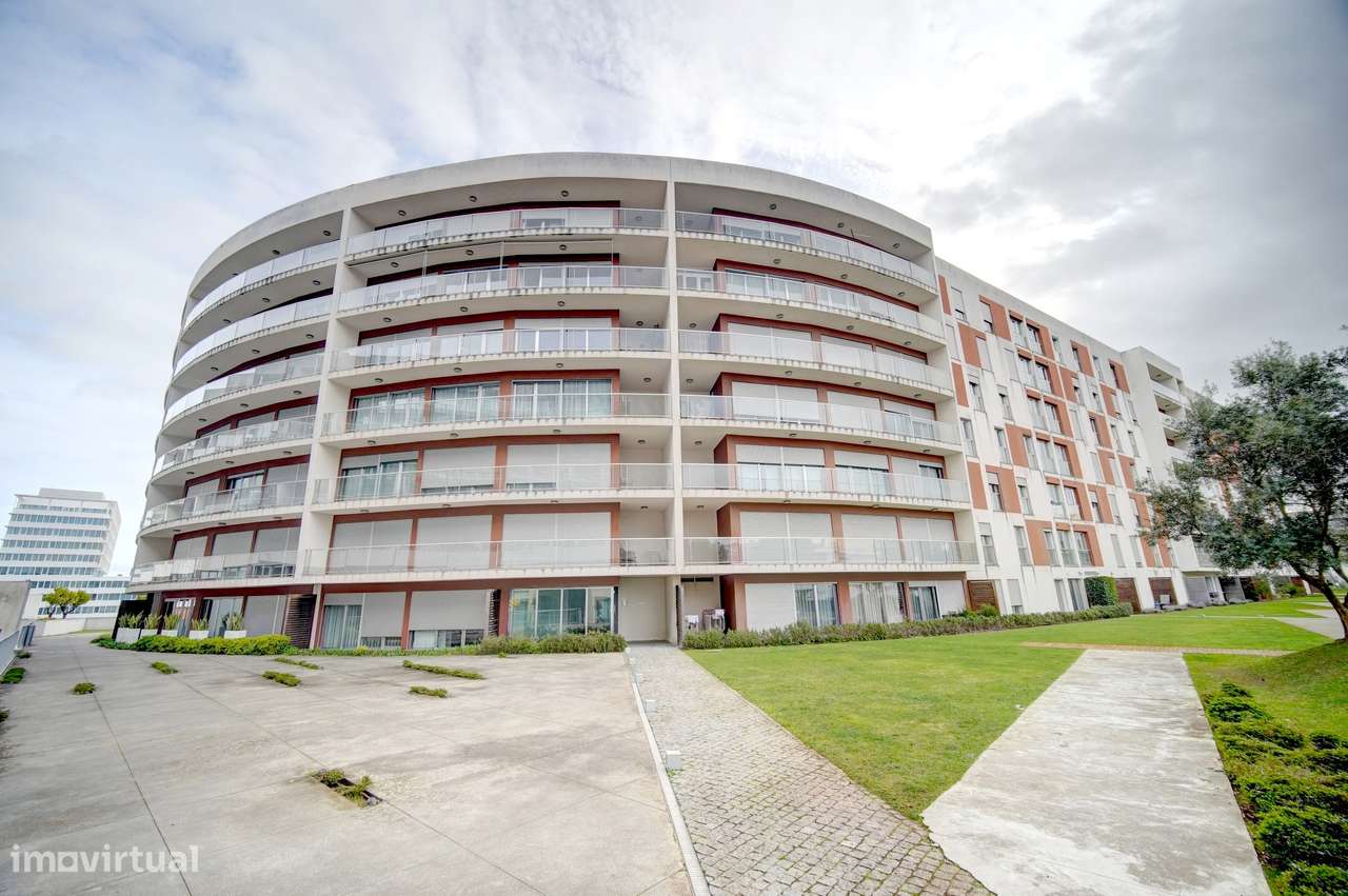 Apartamento em condomínio fechado com Vista Rio-29