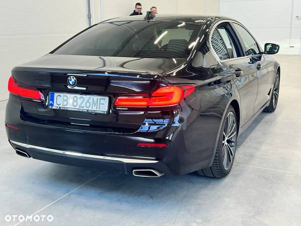 BMW Seria 5 520d xDrive Luxury Line - 35