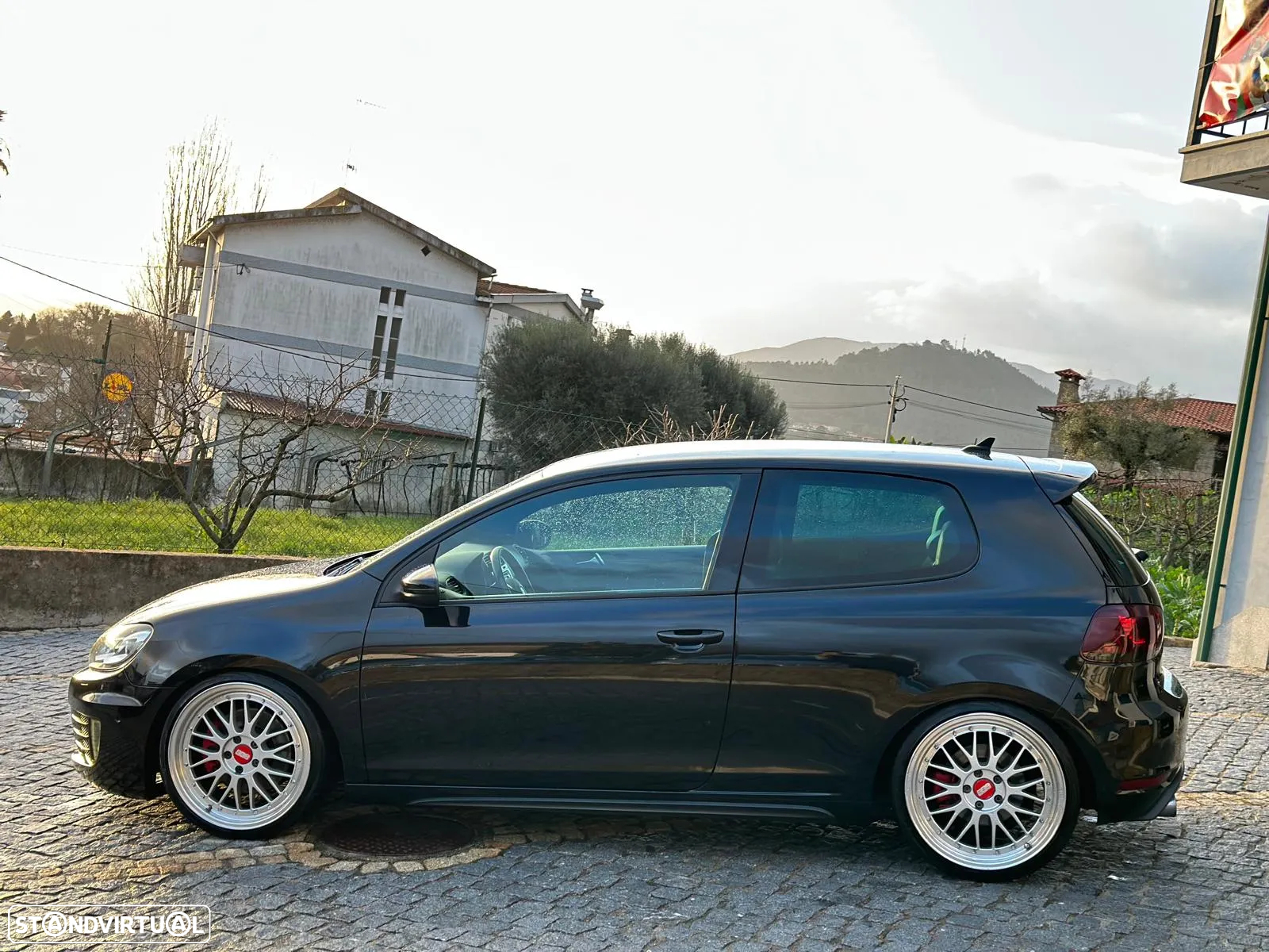 VW Golf 2.0 GTI - 4