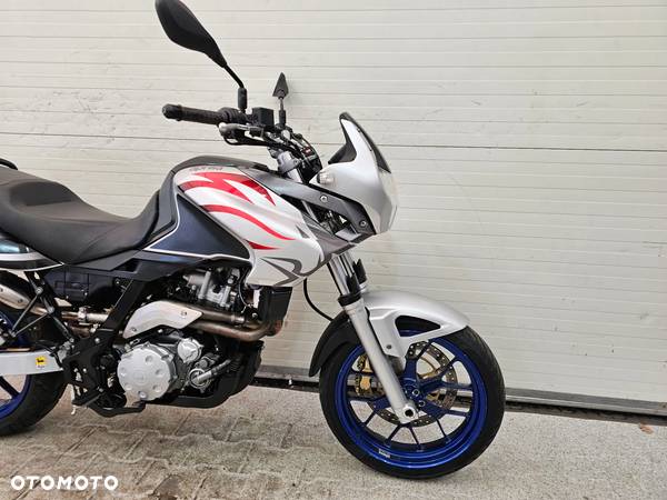 Aprilia Pegaso - 15