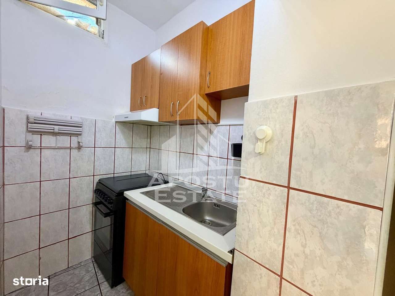 Casa individuala 4 camere,centrala proprie, semimobilata, zona Fabric - Imagine principală: 4/14