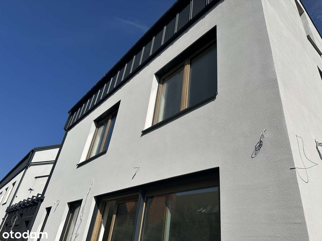 Atrakcyjna nieruchomość – dom z ogródkiem i garażem w świetnej cenie - Pełny obrazek: 5/21