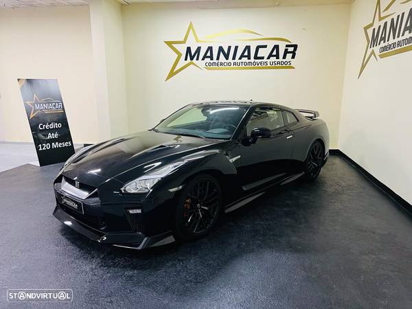 Nissan GT-R 3.8 V6 Black Edition - 4