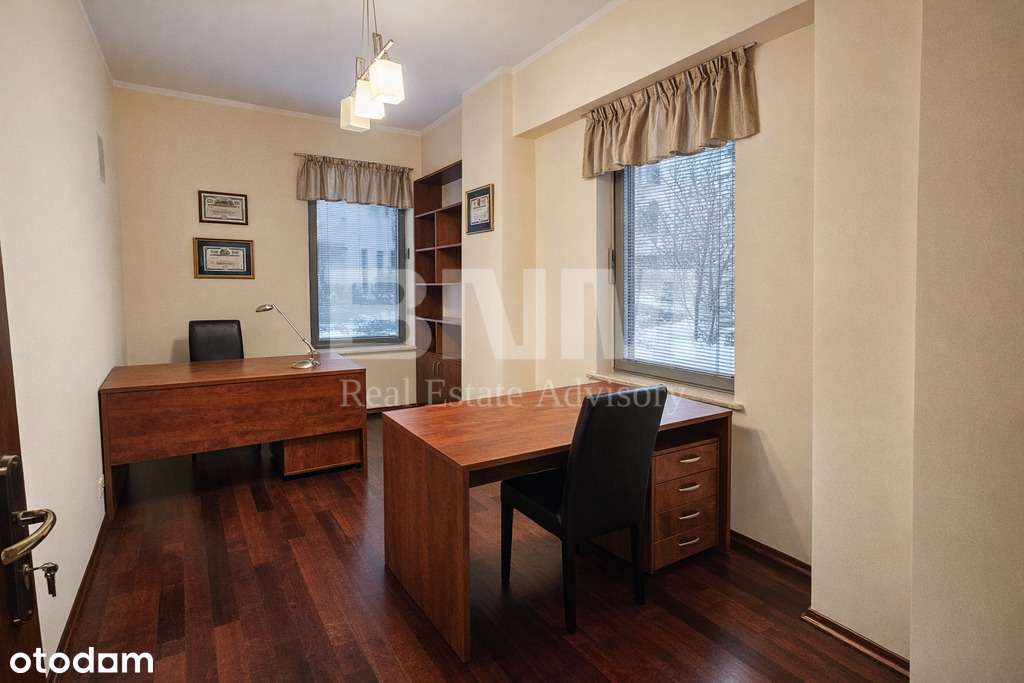 Eleganckie biuro przy stacji metra z patio - Pełny obrazek: 3/13