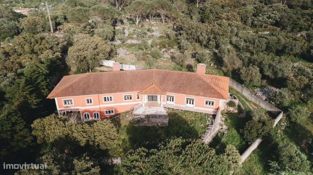 Moradia T7 isolada, com 5 suítes e vistas deslumbrantes-47