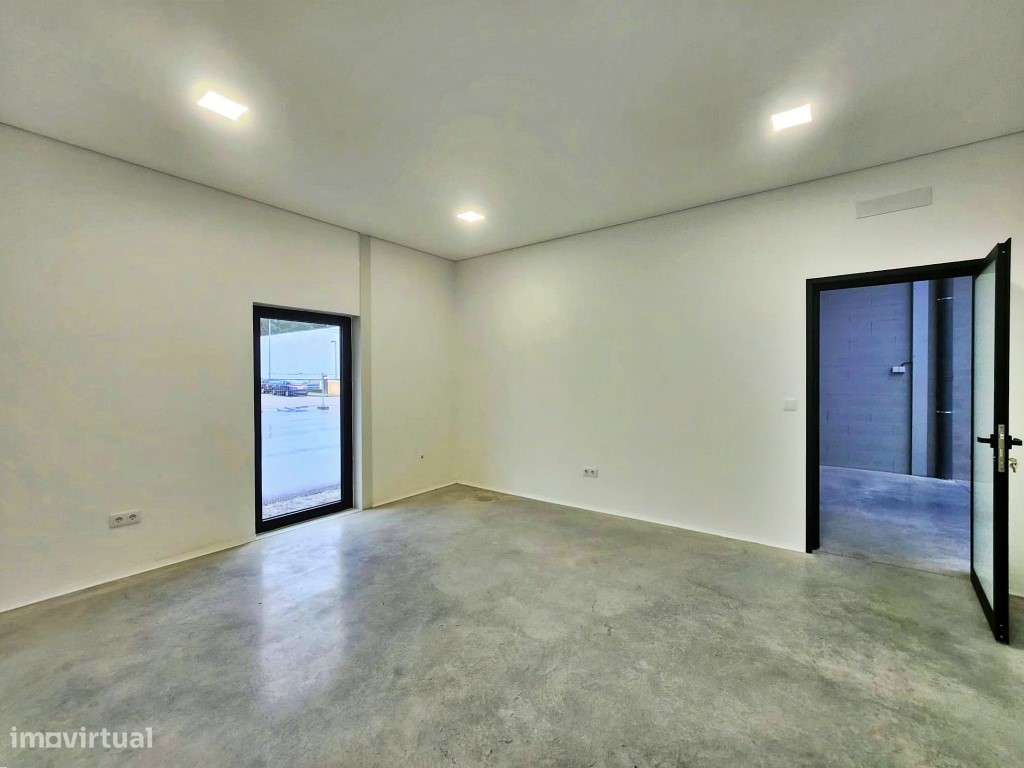 Armazém novo para arrendar na Maia - Grande imagem: 5/13