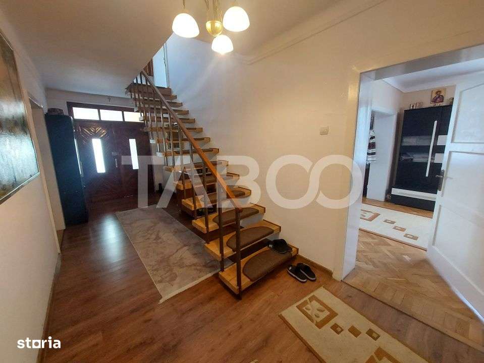 Casa de vanzare teren 950 mp si deschidere 21 m in zona Calea Poplacii-6