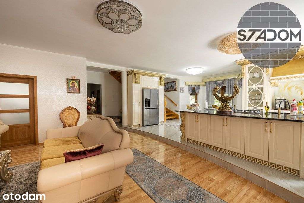 Przestronny dom jednorodzinny w Rawiczu, ul. Nowa-18