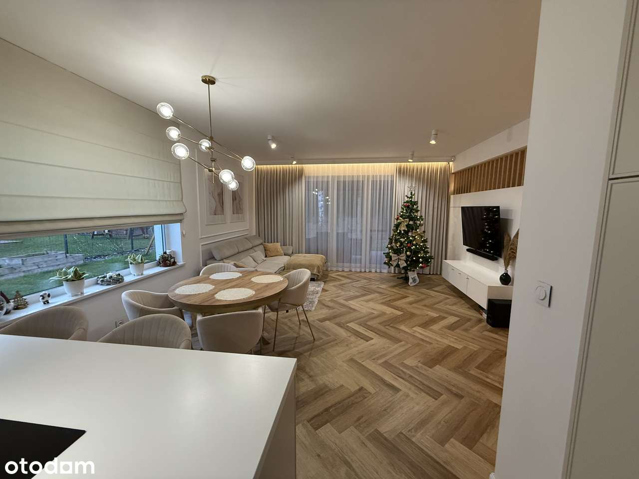 Wolnostojący dom w otoczeniu lasu - Pełny obrazek: 5/20