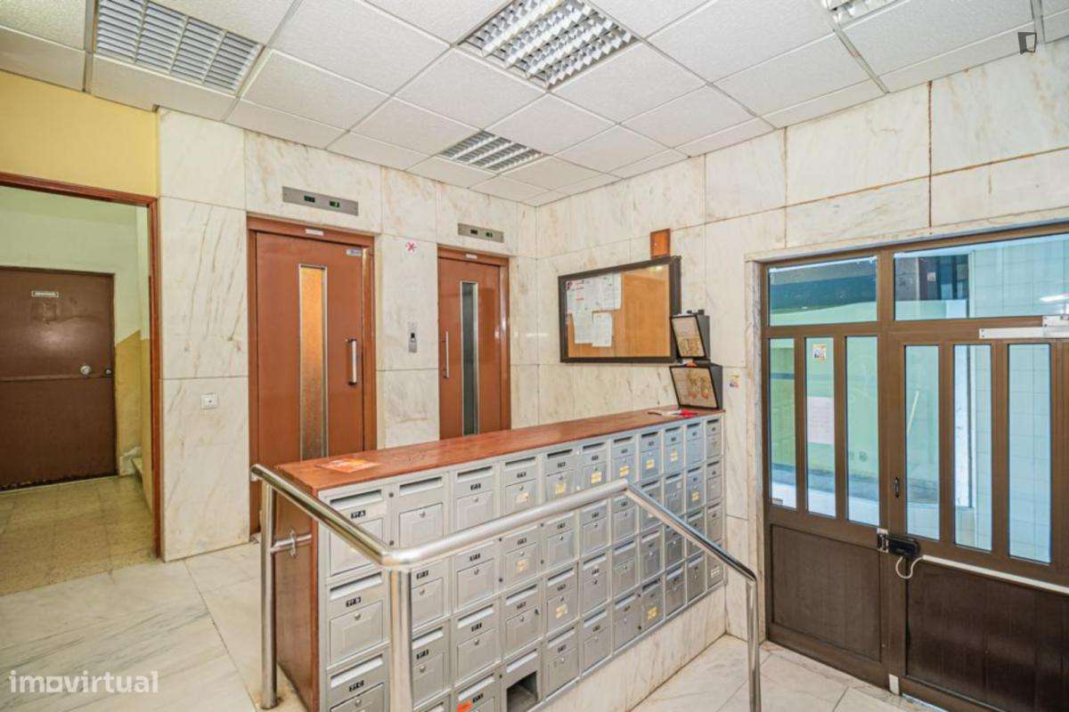 Apartamento com 1 quartos - localizado em Costa da Caparica Lisbon - Grande imagem: 5/6