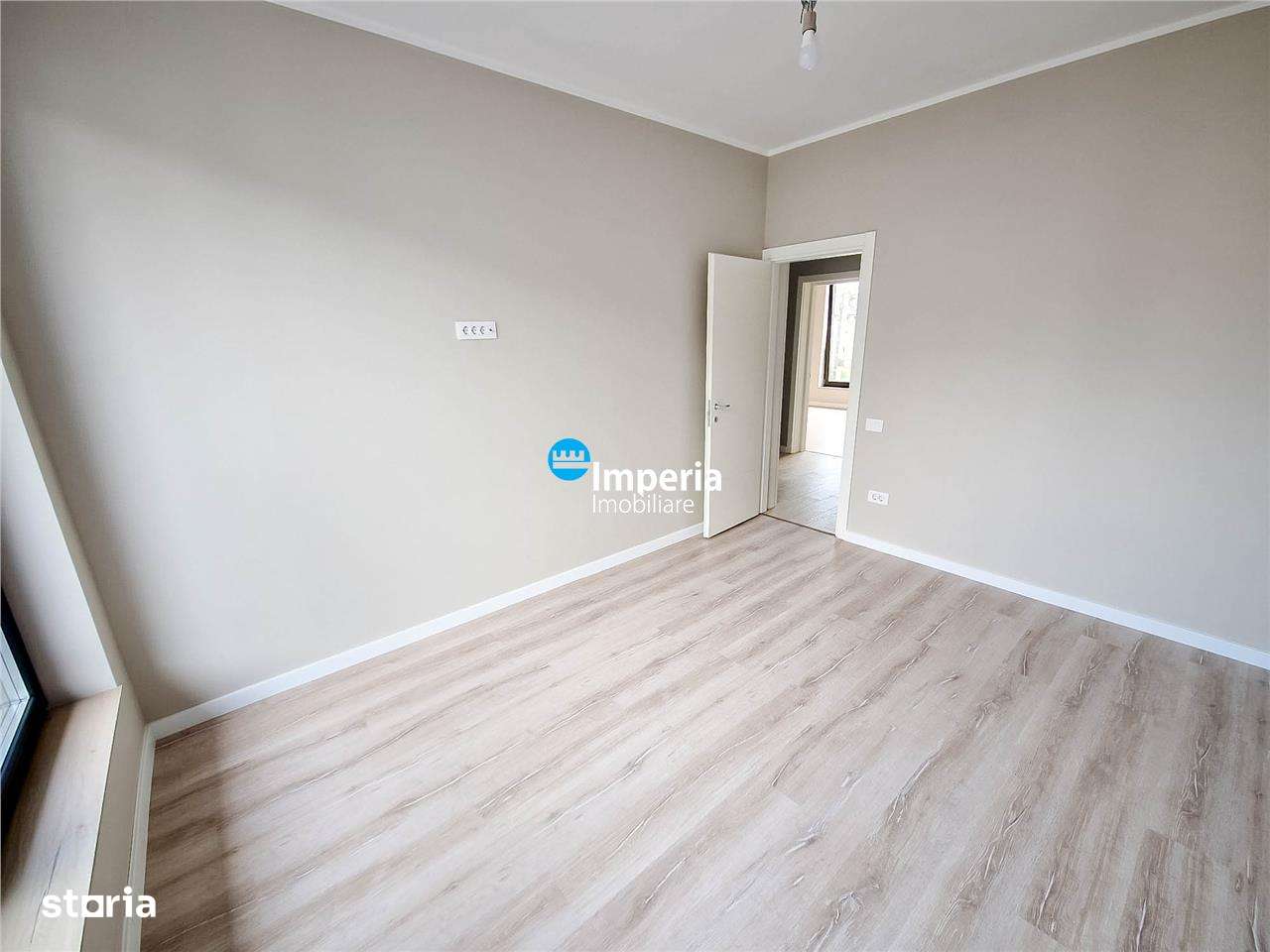 Casa premium Bucium cu toate utilitatile si acces asfaltat - Imagine principală: 4/12