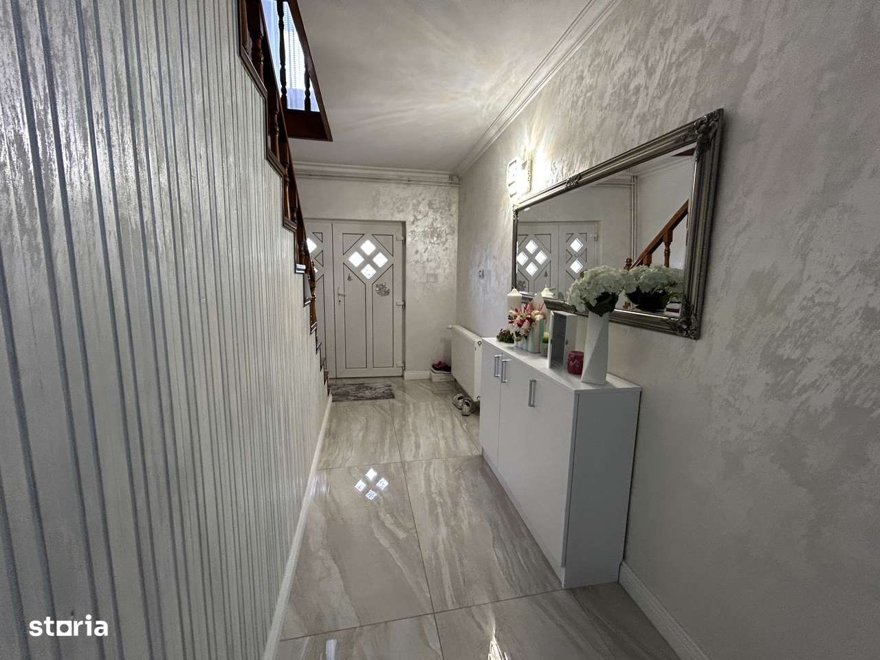 Vila moderna in Gradiste P+1, ST.670 mp. SC. 245 mp,totul  la cheie-4