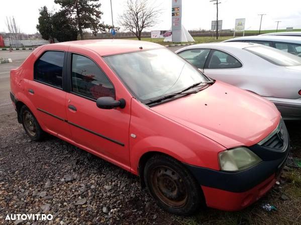 Dezmembrez Dacia logan 1.4 mpi - 8