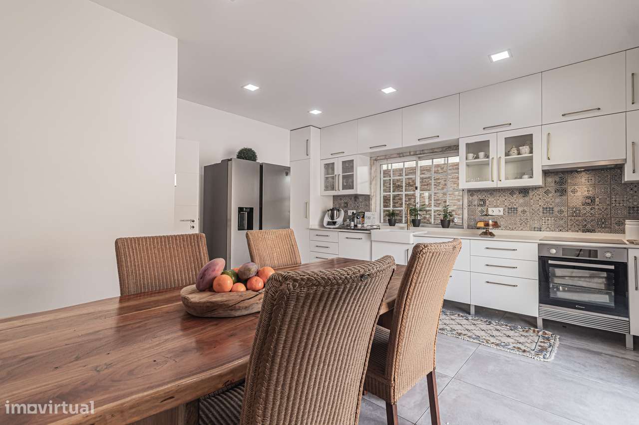 Moradia Isolada T4 com piscina  em Pinhal Frades, Fernão Ferro-9