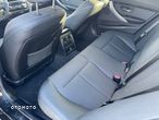 BMW Seria 3 320d Sport Line - 25