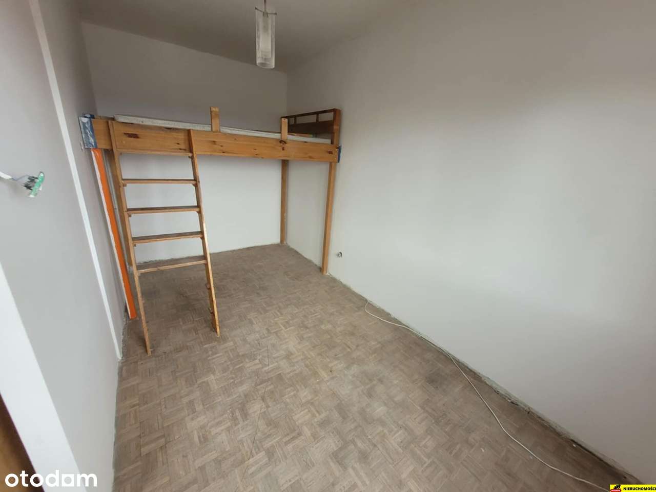 2 pokoje 35m2 do remontu  4 piętro Piękny widok - Pełny obrazek: 4/8