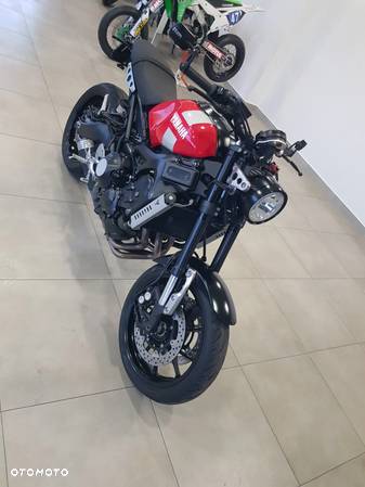 Yamaha XSR - 12