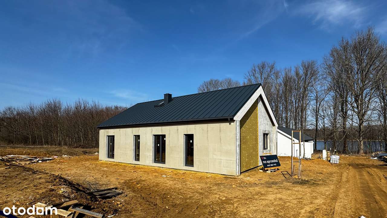 Dom położony bliżej Jeziora Przeczyckiego | brak PCC