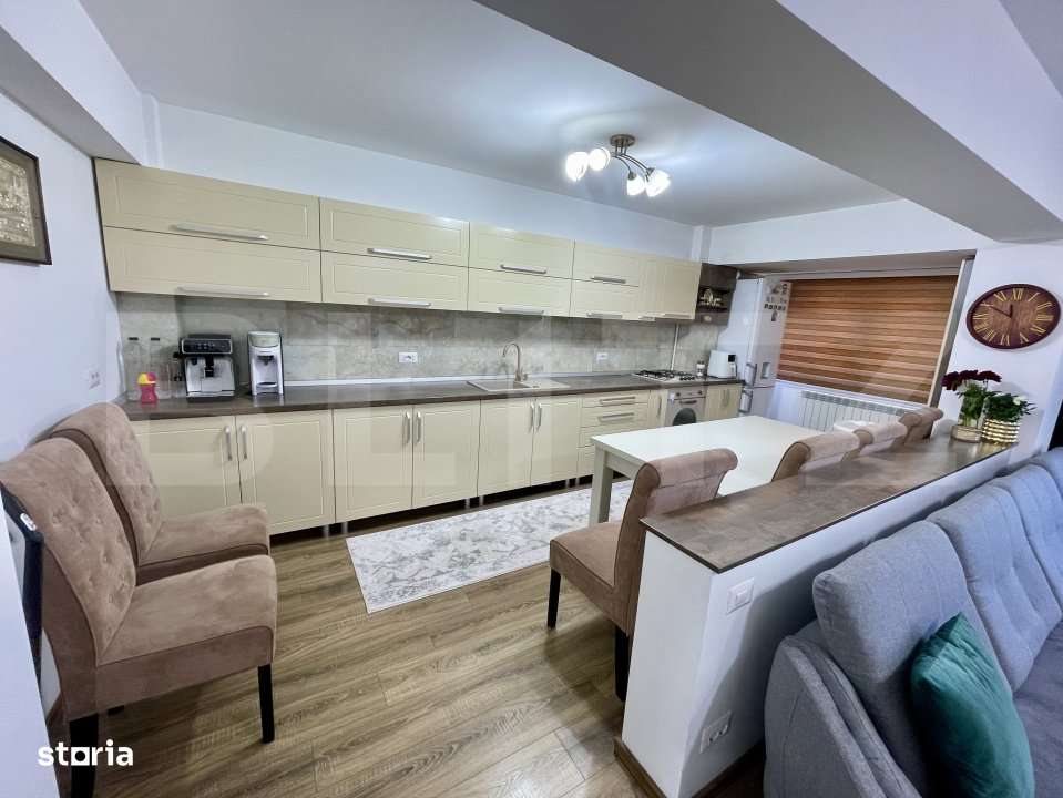 Apartament de vanzare, cu 3 camere, 90 mp, zona Ramiro - Imagine principală: 4/5