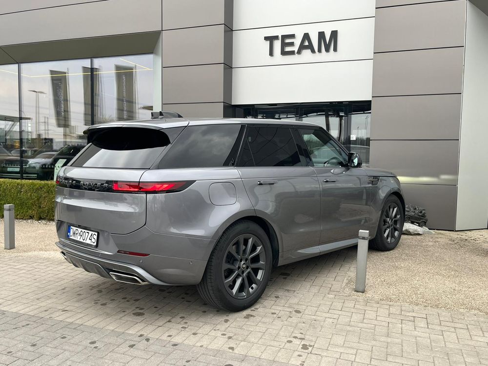 Land-Rover Range-Rover-Sport 3.0 Plugin Hybrid 460 KM — zdjęcie 4