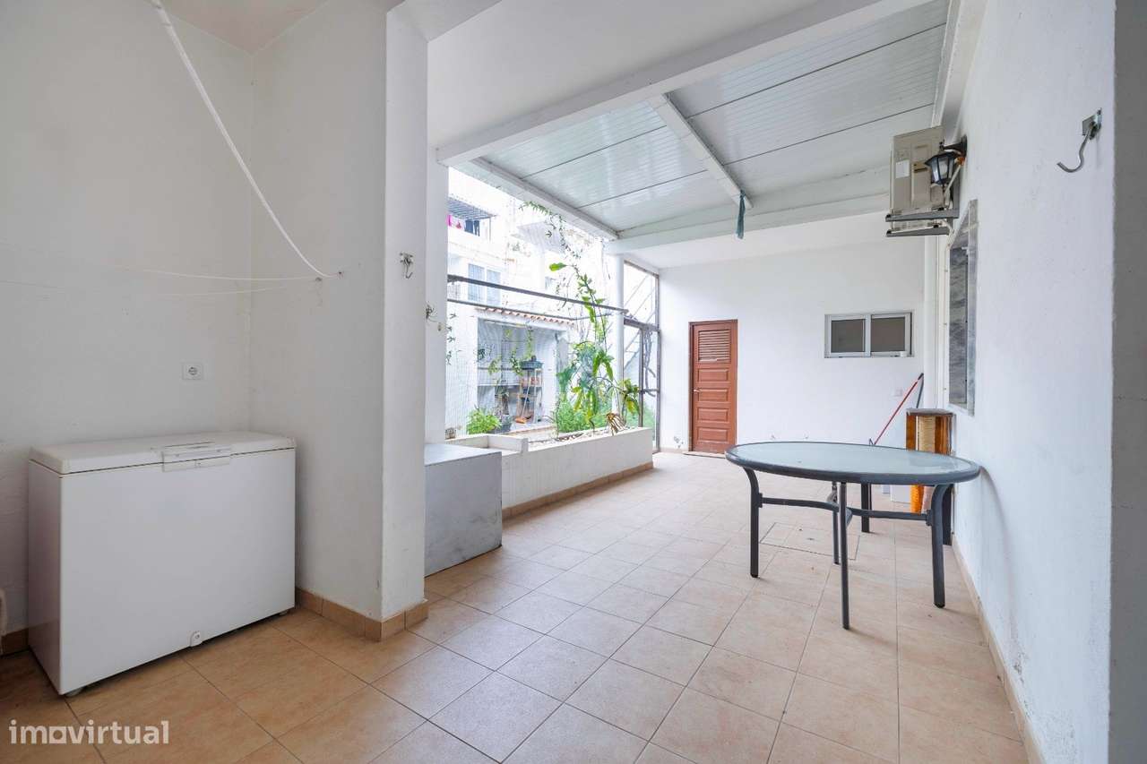 Moradia T2+1 com quintal de 67m2 em Portimão - Grande imagem: 4/16