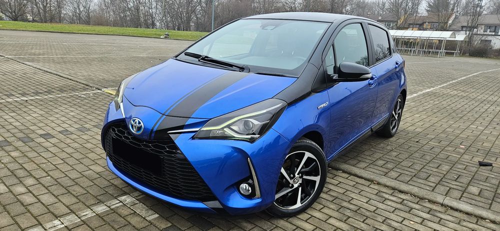 Toyota Yaris III Hybrid 100 Selection Platinum 2019