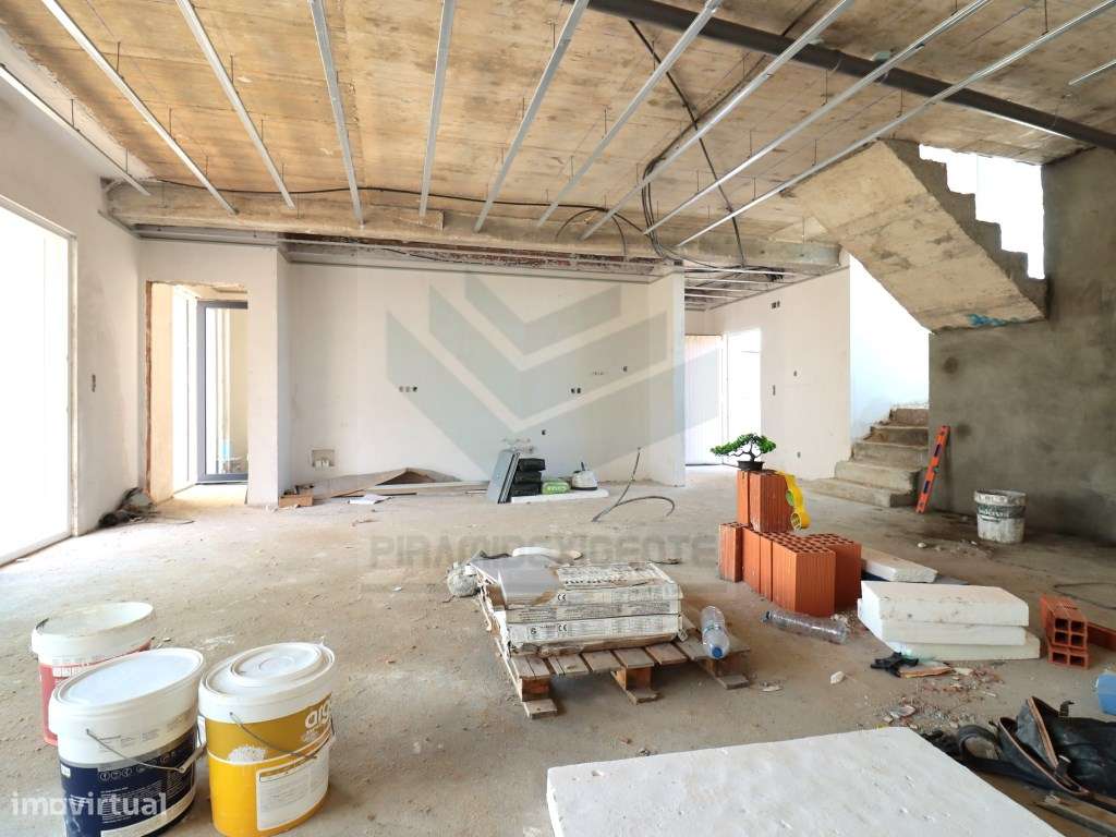 Moradia, Lavandaria, Piscina, Excelente Localização AZEITÃO!-6