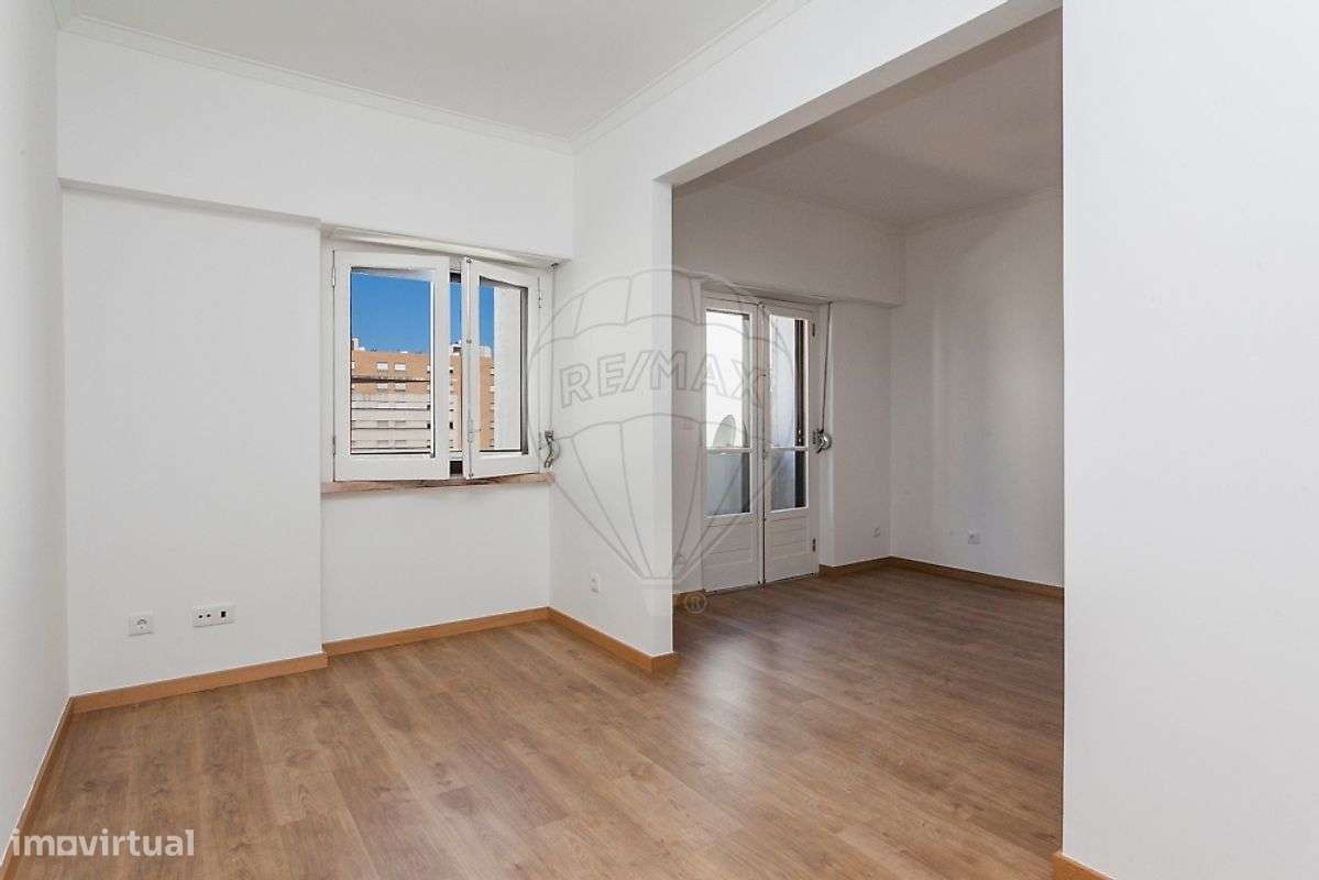 Apartamento T3 para arrendamento - Grande imagem: 4/45