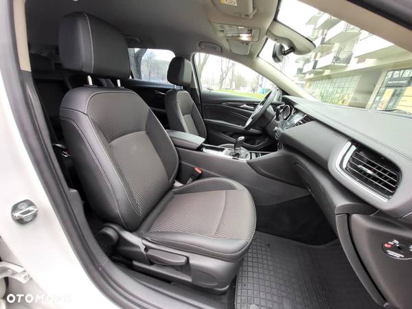 Opel Insignia 2.0 CDTI 4x4 Elite S&S - 38