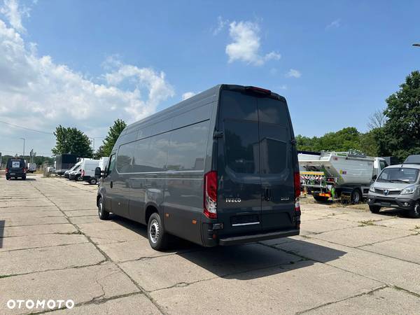 Iveco Daily L4H3 35S18V 18m3 pakiet CONNECT MANUAL - 5