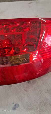 Lampa Tył Tylna LED w Błotnik Prawa Audi A6 C6 Lift Kombi - 4