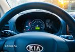 Kia Carnival - 7