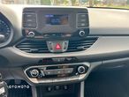 Hyundai I30 1.5 DPI Classic + - 18