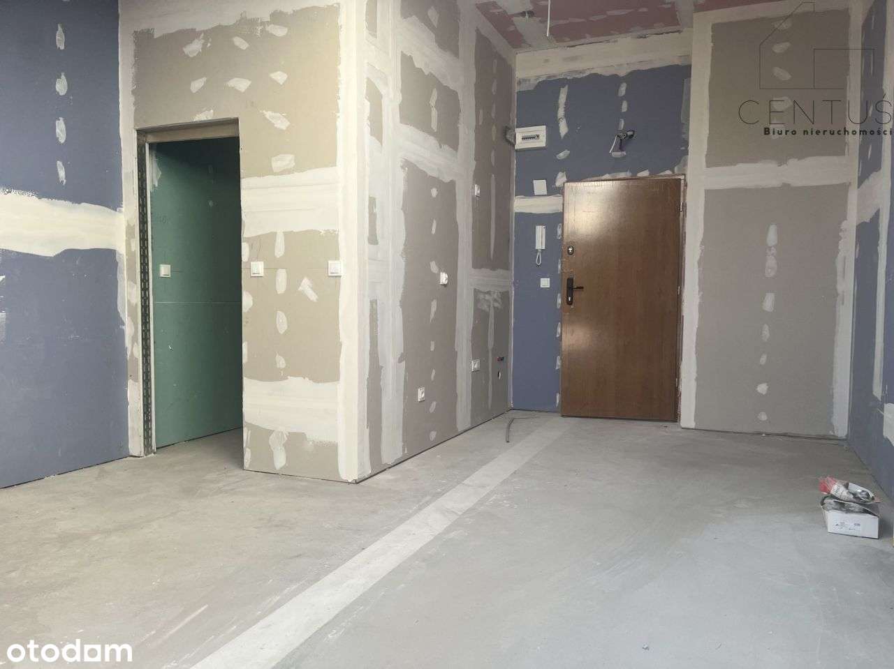 Kawalerka w kamienicy-stan deweloperski-3