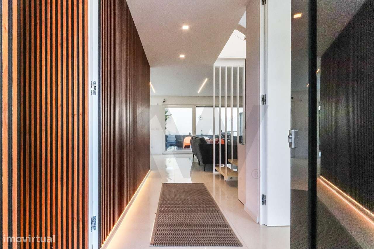 Moradia T4 de luxo na Aroeira para arrendamento - Grande imagem: 5/58