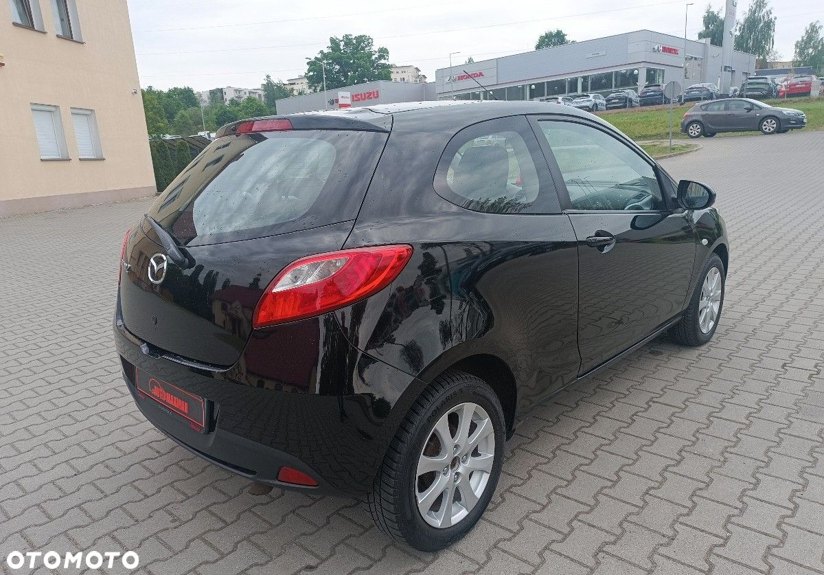 Mazda 2 - 11