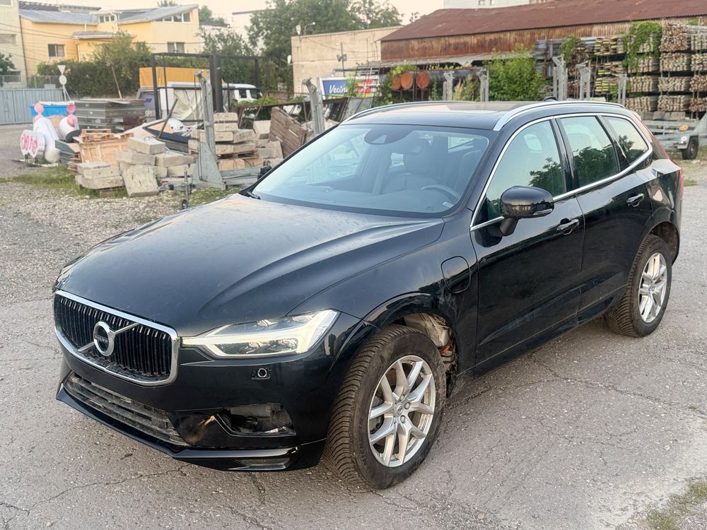 Volvo XC60 T8 Twin Engine AWD Momentum 2020