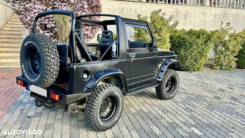 Suzuki Samurai - 2