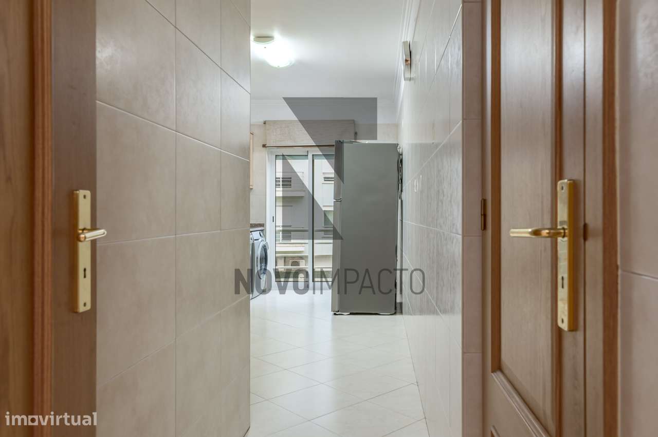 Apartamento T3 c/ parqueamento e arrecadação-10