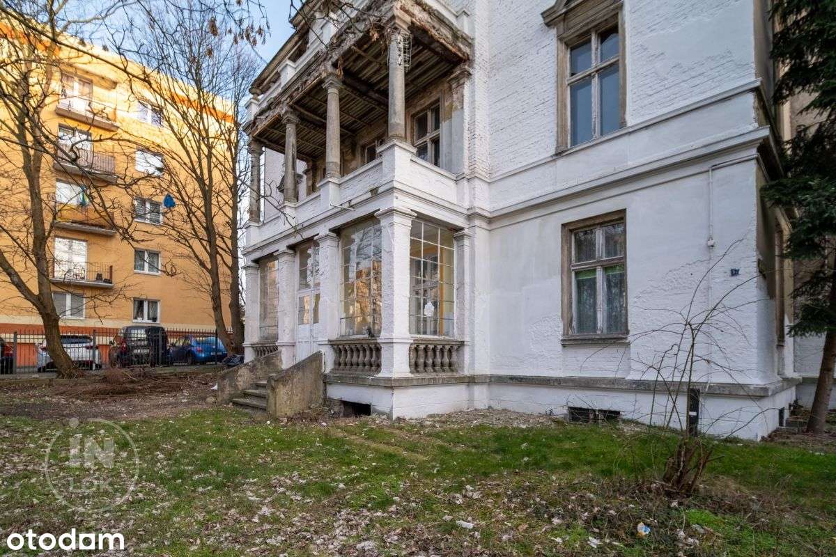 Budynek przy Parku