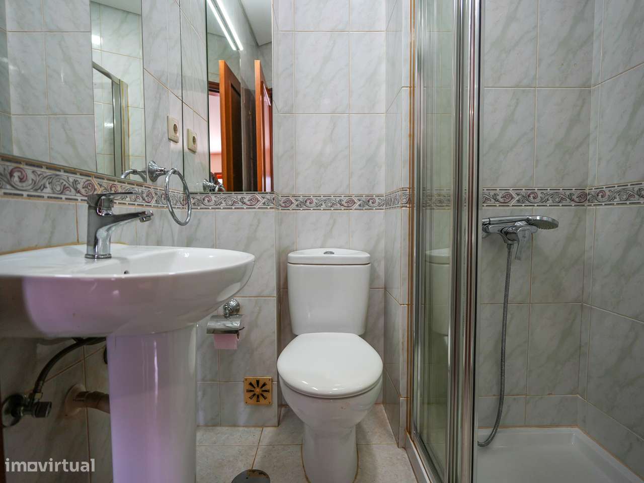 Apartamento Duplex T2 na Reguenga-24