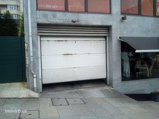 Garagem Fechada no centro São João da Madeira