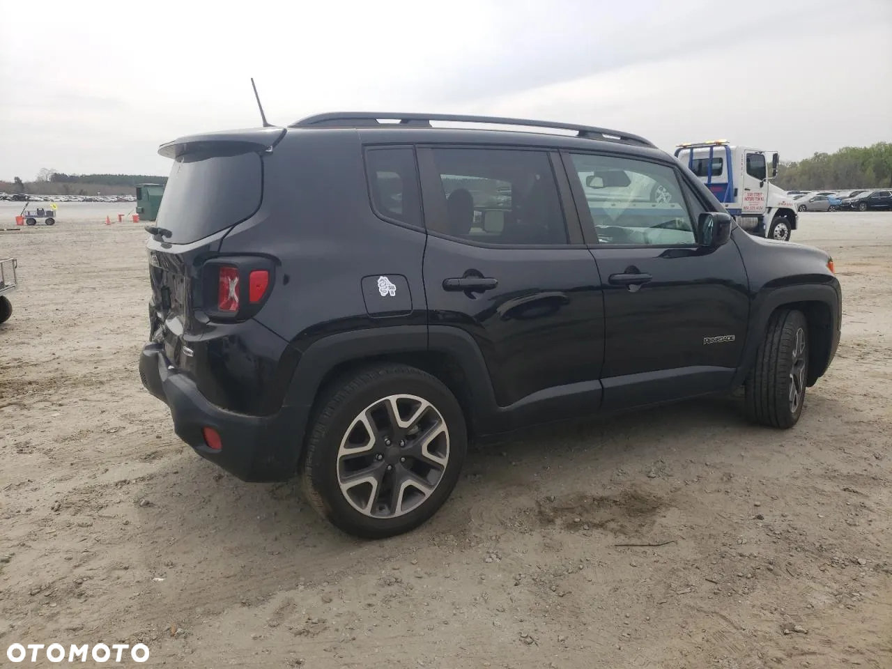 Jeep Renegade - 4