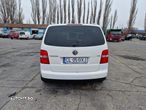 Volkswagen Touran 1.9 TDI Conceptline - 5