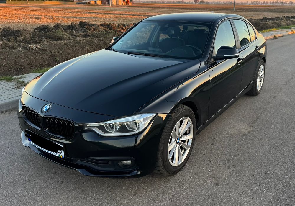 BMW 3 Series F30/F31 316d Sport Line Shadow 2016