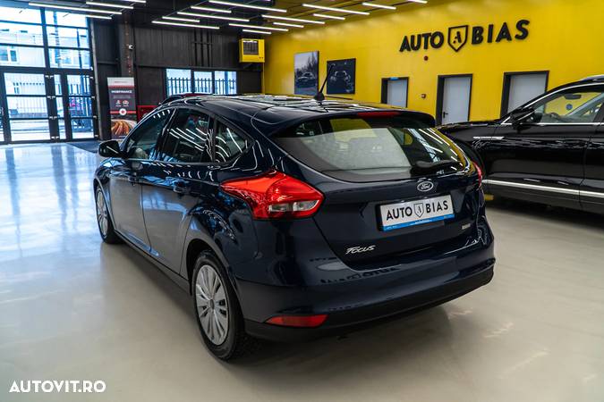 Ford Focus 1.0 EcoBoost Connected - 6