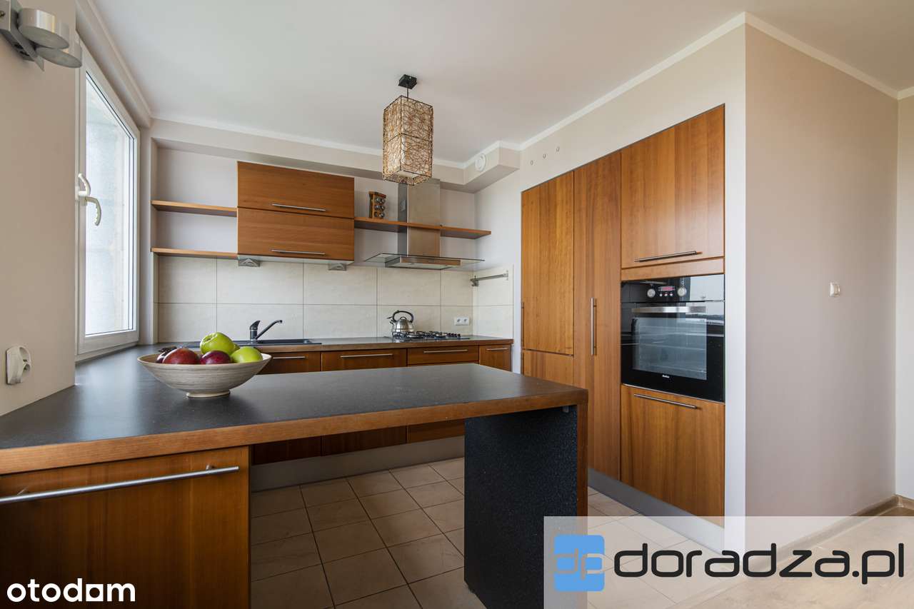 3 pokoje / 72 m² / balkon / ul. Krynicka / 10 piętro / winda