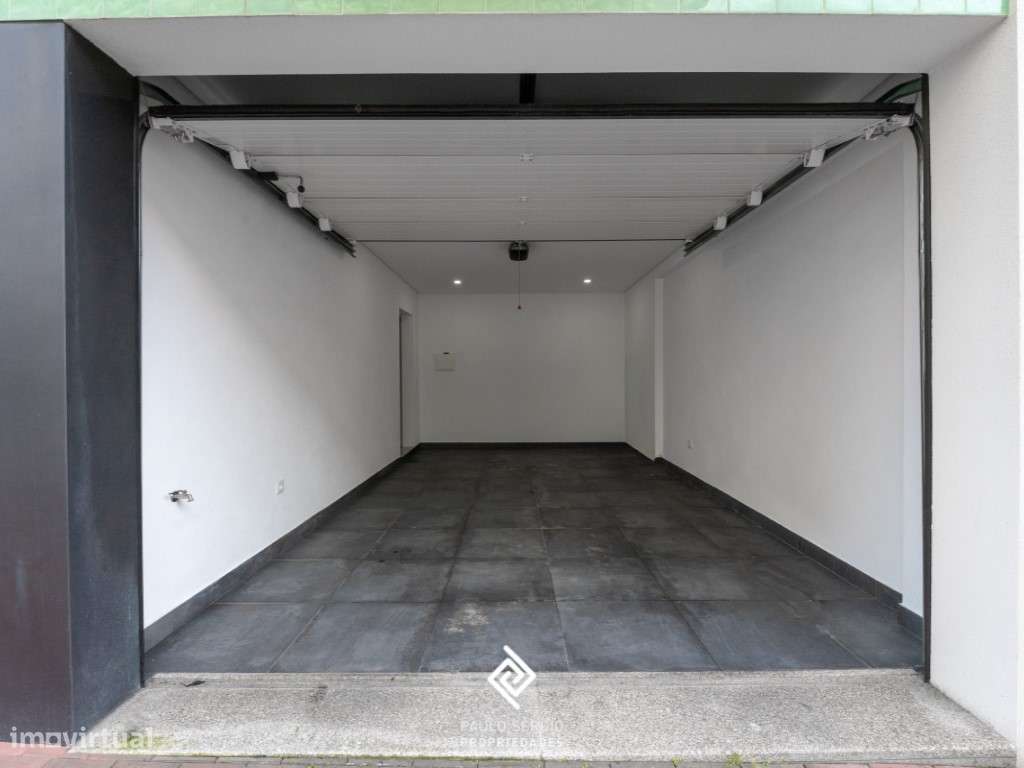 Apartamento T3 Duplex em Espinho-18