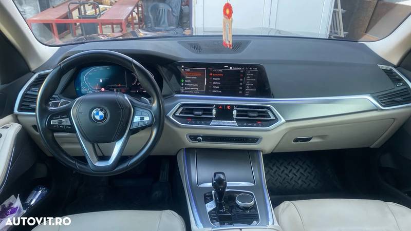 BMW X5 xDrive25d AT - 8